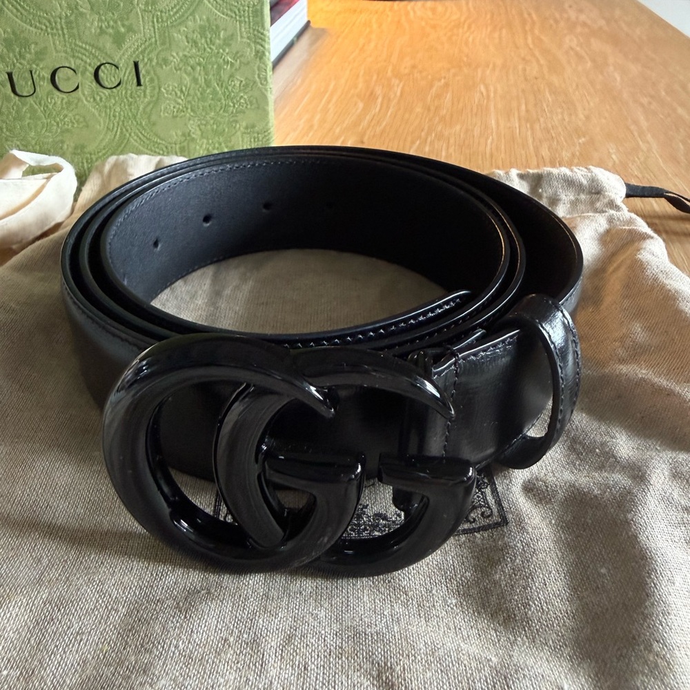 Gucci Black Marmont Leather Belt with Glossy Buckle